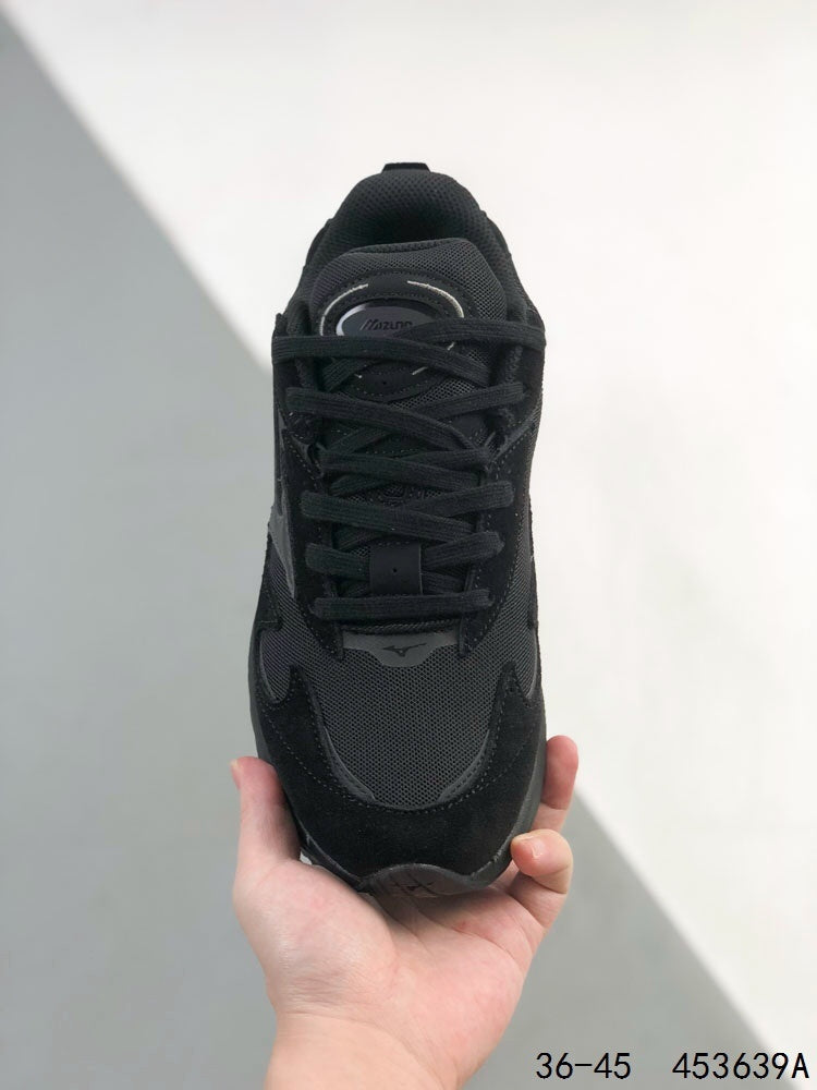 Mizuno Speed Sportstyle Retro Runner | Triple Black | D1GA330803