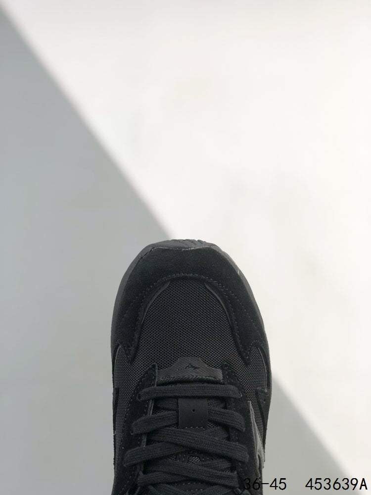Mizuno Speed Sportstyle Retro Runner | Triple Black | D1GA330803
