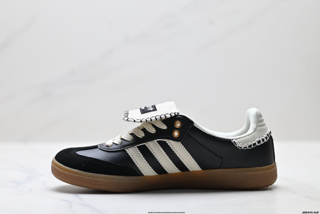 Adidas Originals x Wales Bonner Samba OG | Black Cream Gum | IE0586