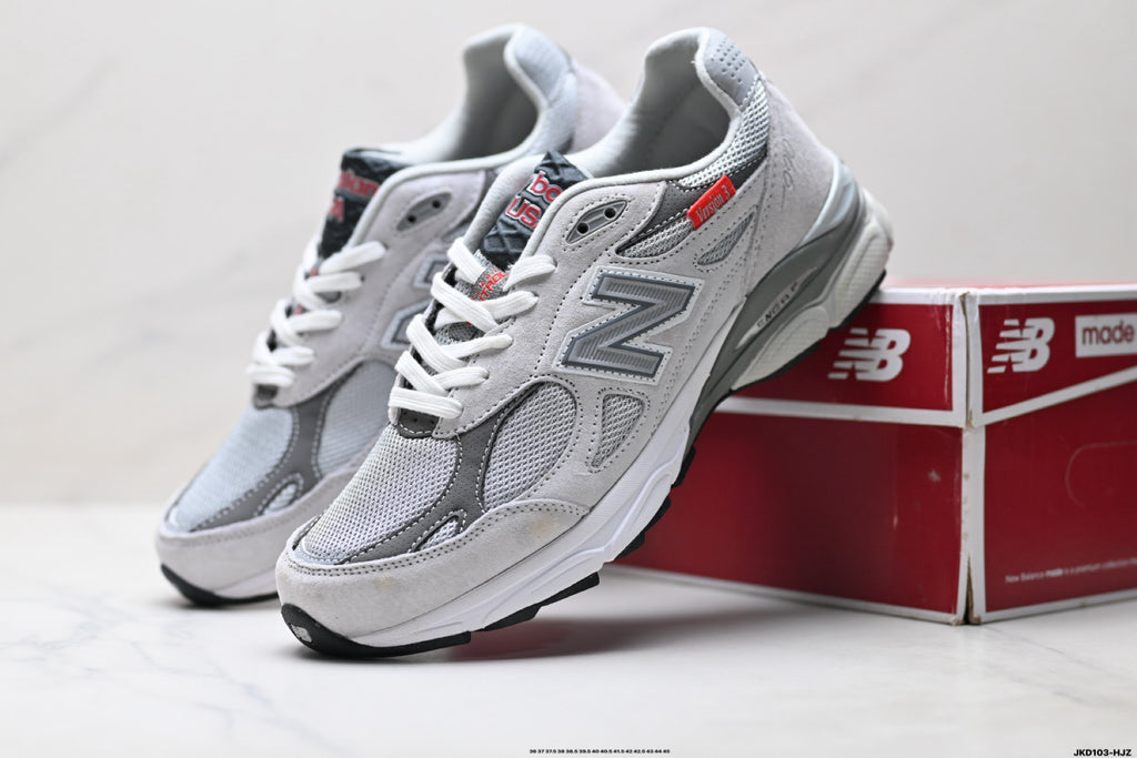 New Balance 990v3 | Silver White | M990CH6 | Made in USA