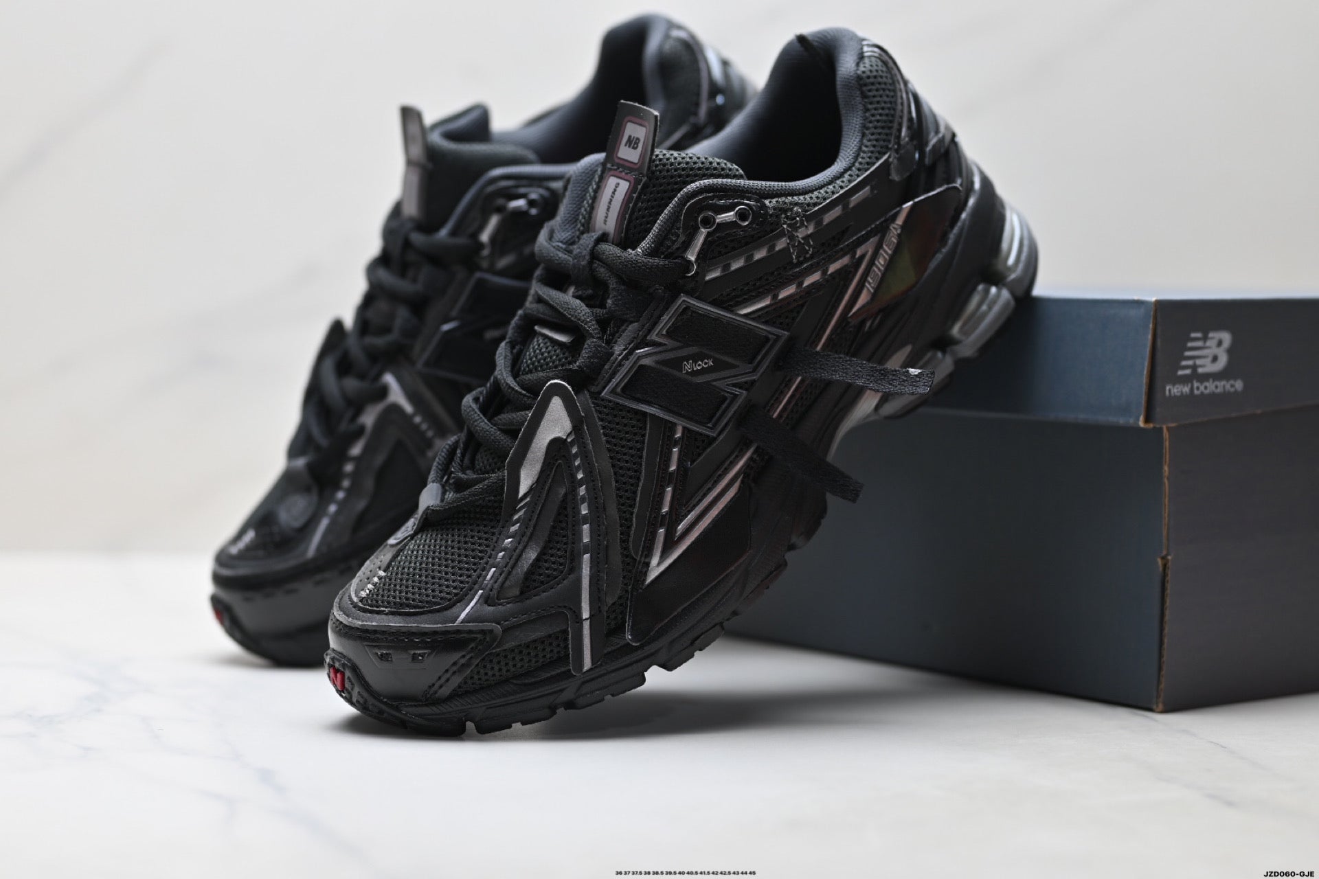 New Balance 1906 | Triple Black | M1906AF