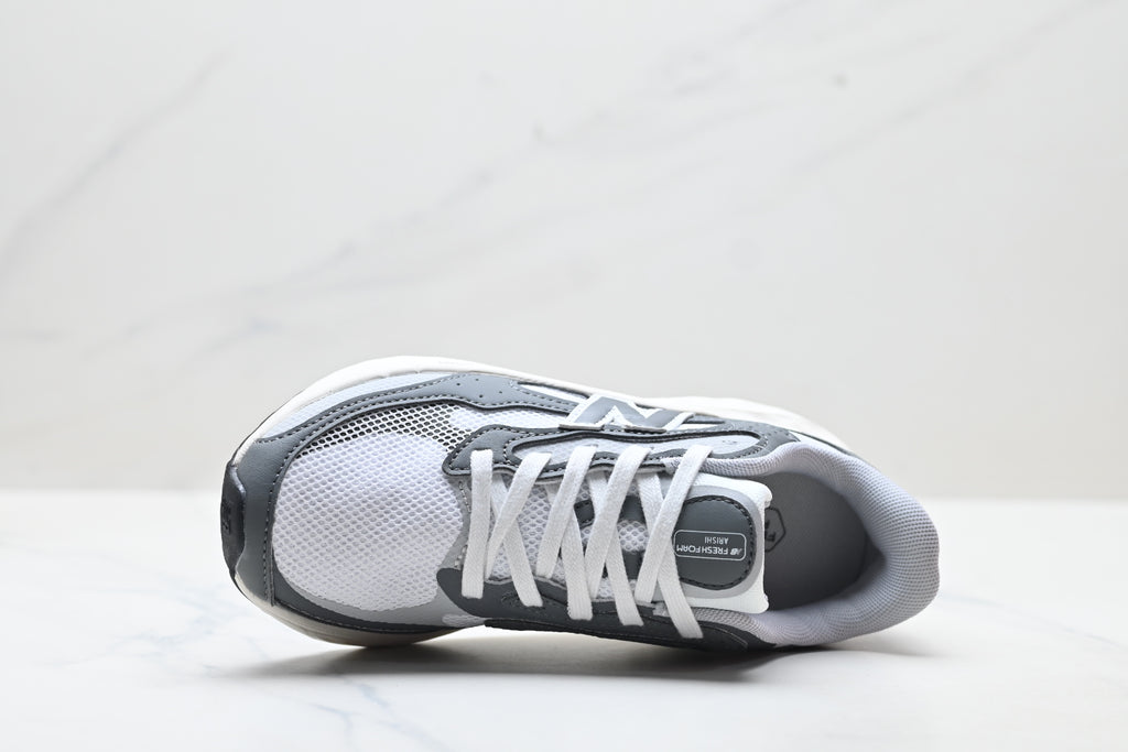 New Balance Fresh Foam Arishi v4 | White Steel Grey | MARISTN4
