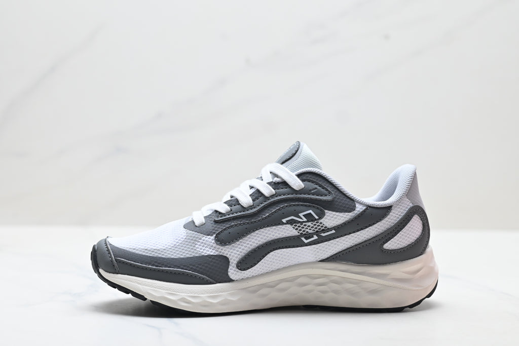 New Balance Fresh Foam Arishi v4 | White Steel Grey | MARISTN4