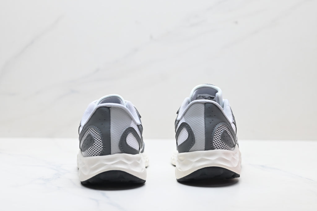 New Balance Fresh Foam Arishi v4 | White Steel Grey | MARISTN4