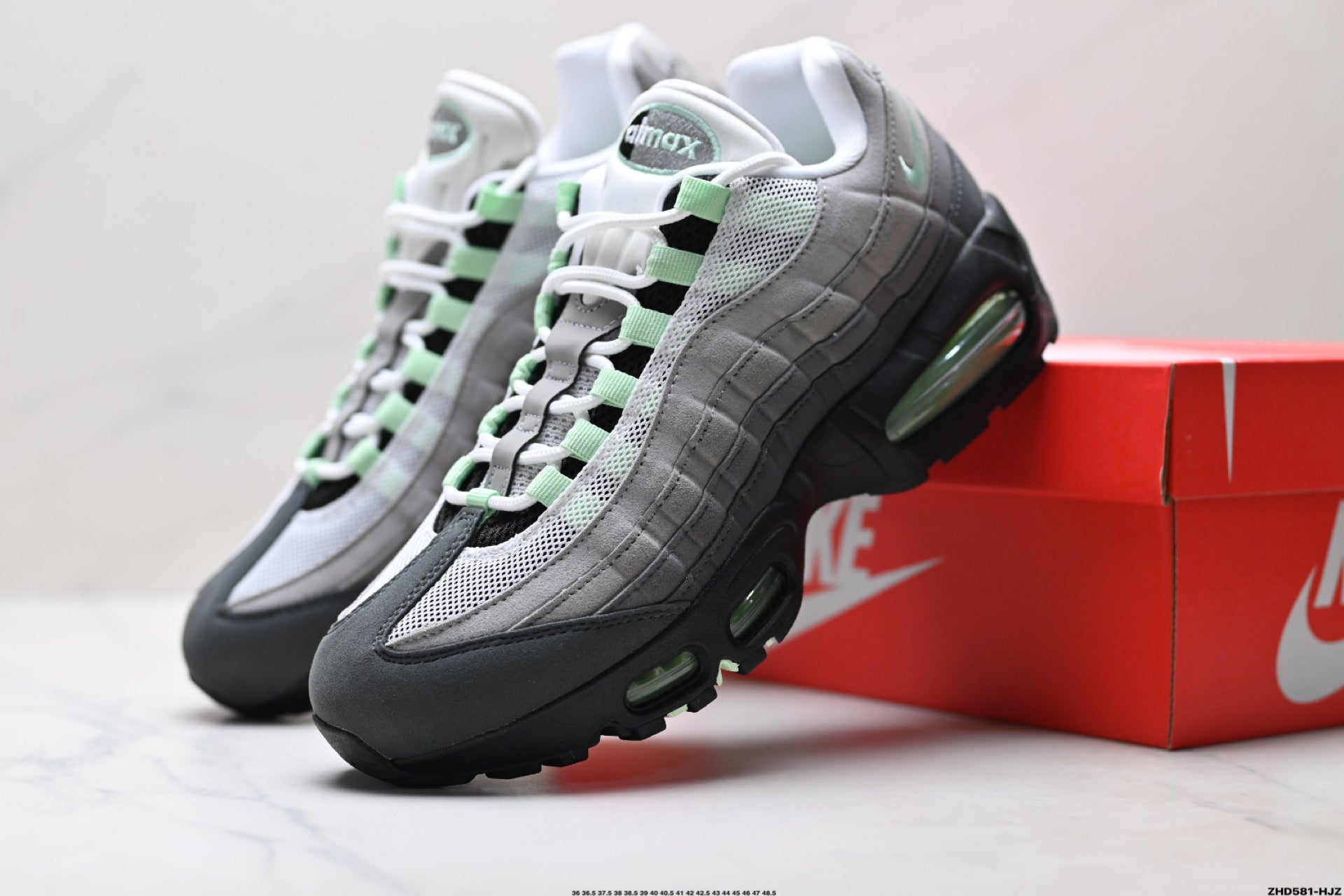 Nike Air Max 95 OG | Black Grey Fresh Mint | HJ5996-005