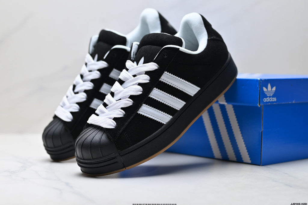 Adidas Originals Superstar XLG | Black White Gum | KI3512