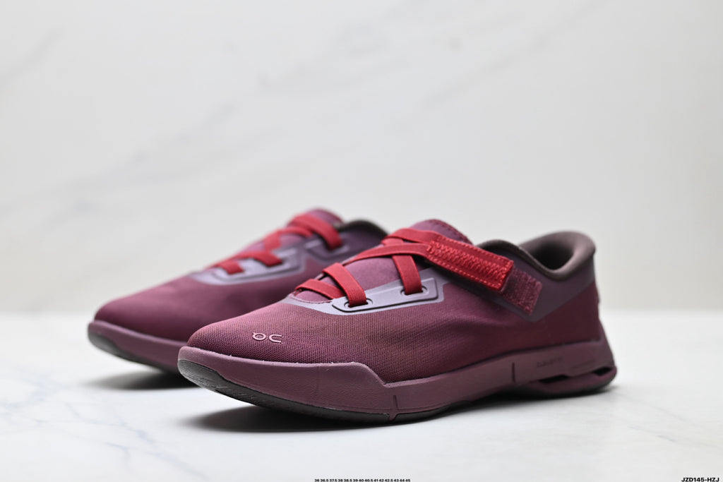 On Cloudnova Moon | Burgundy Garnet | 3WG10745463