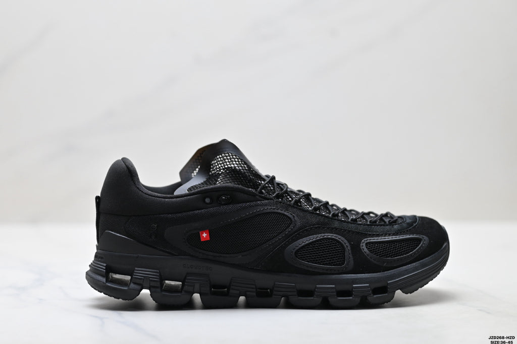 On Cloud X FKA | Triple Black | 3WF10700553