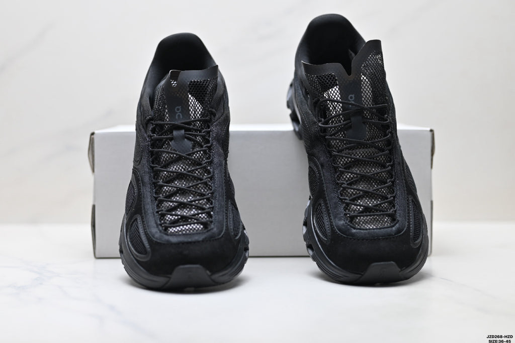 On Cloud X FKA | Triple Black | 3WF10700553