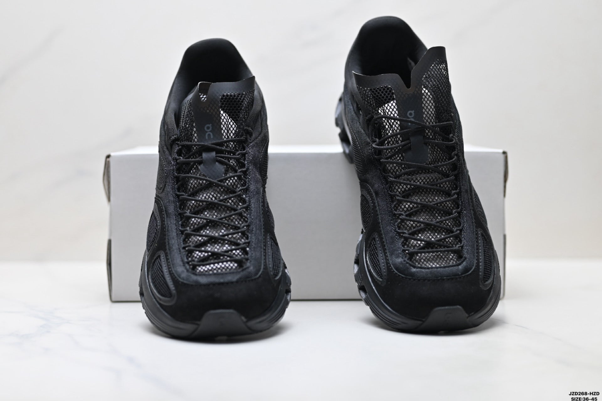 On Cloud X FKA | Triple Black | 3WF10700553