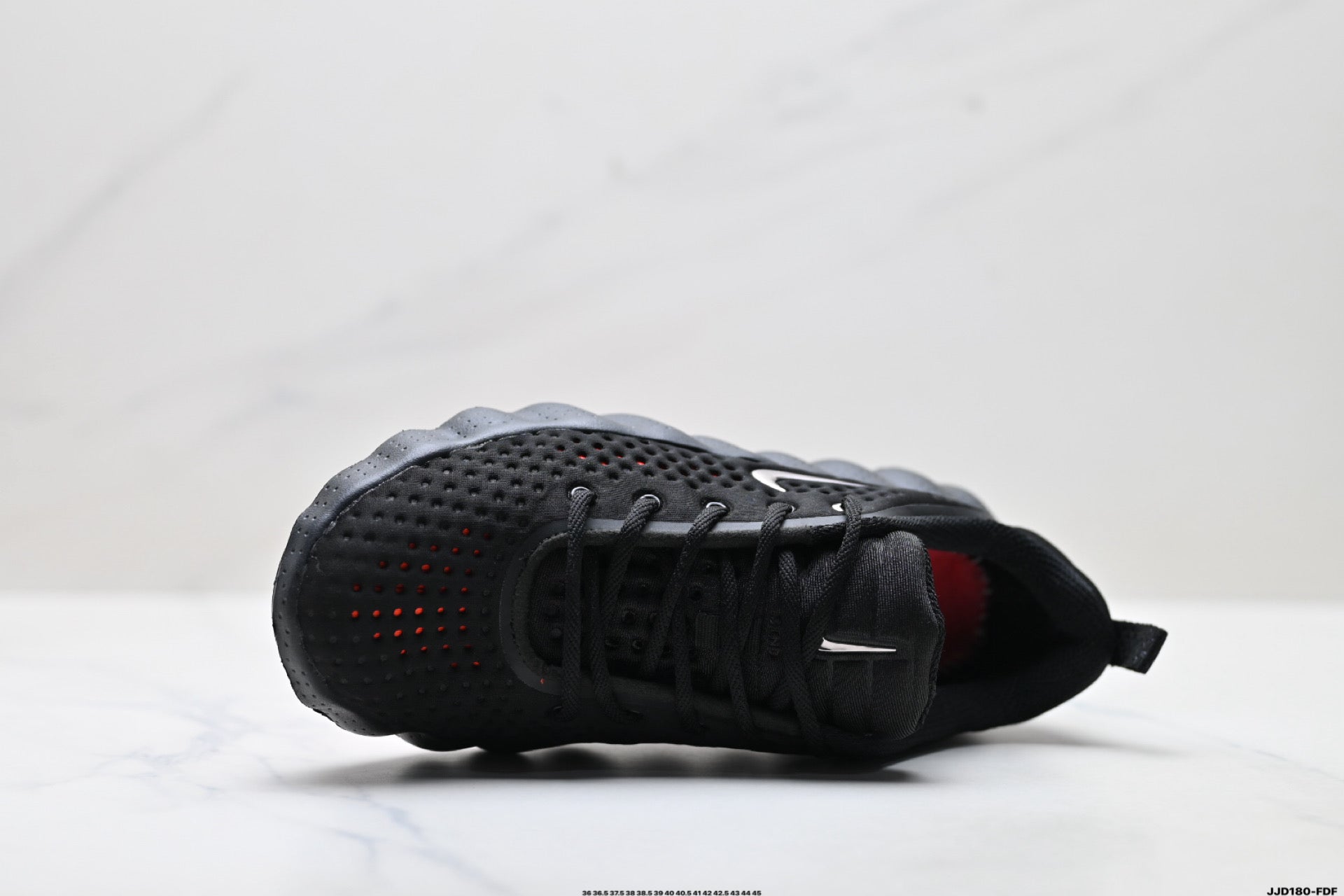Nike Mind 002 | Black Orange | HQ4308-001