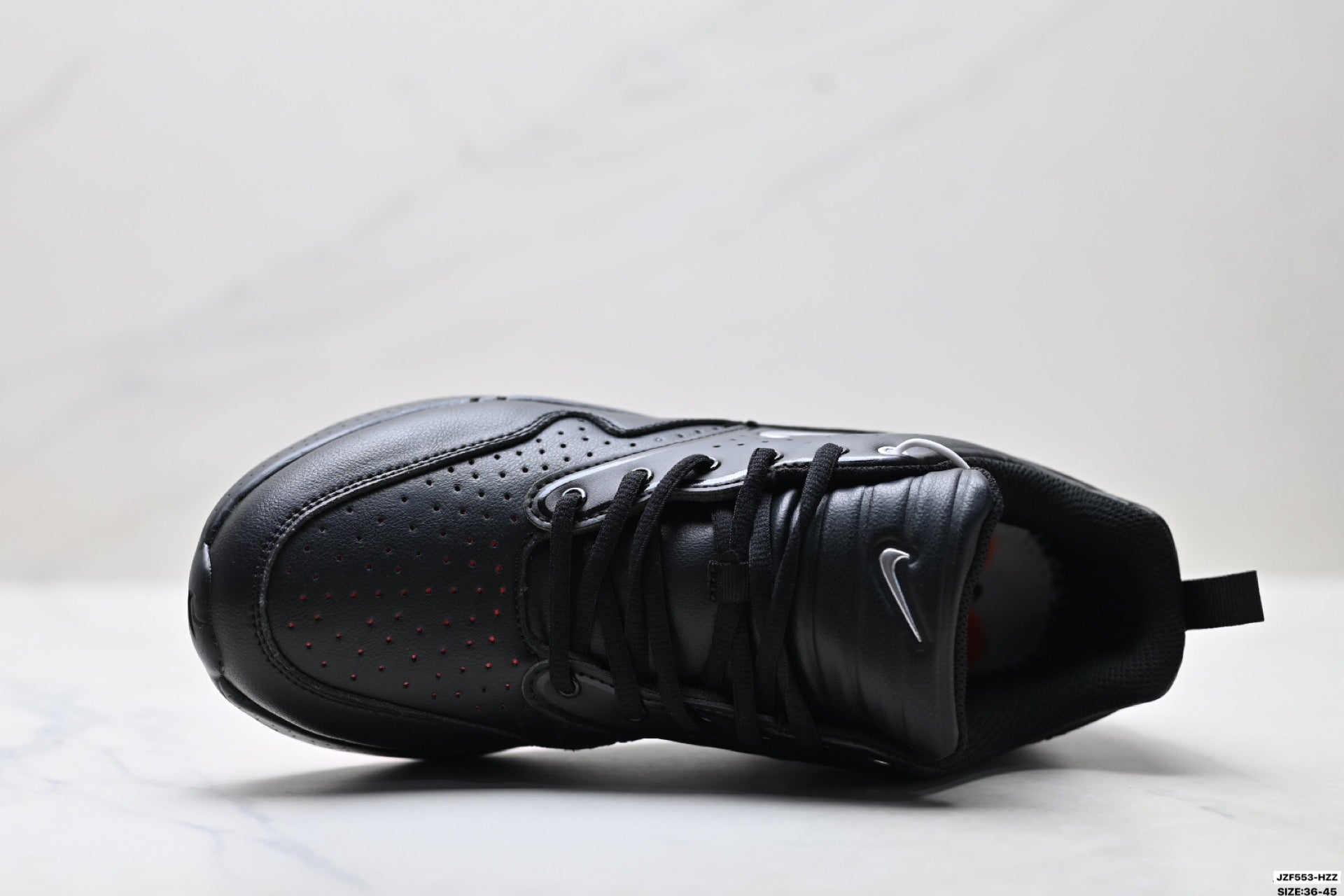 Nike Mind  | Triple Black Orange | HQ6810-002