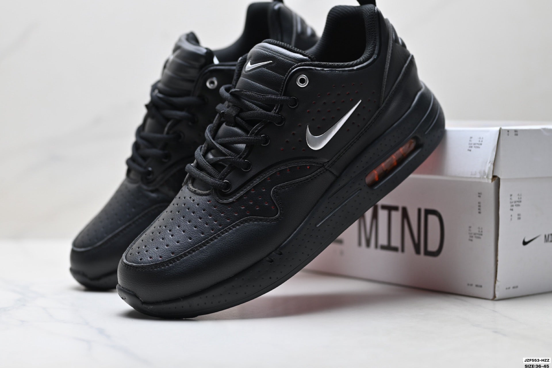Nike Mind  | Triple Black Orange | HQ6810-002