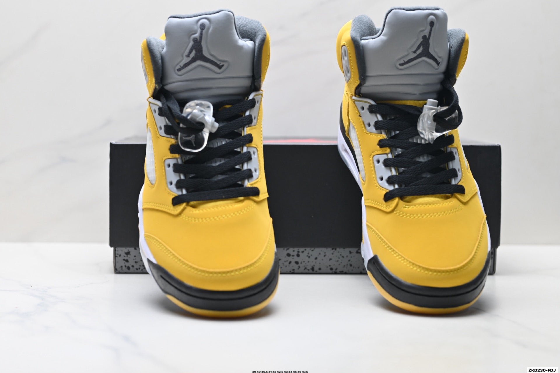 Air Jordan 5 Retro | Tokyo T23 Amarillo Yellow | 454783-701