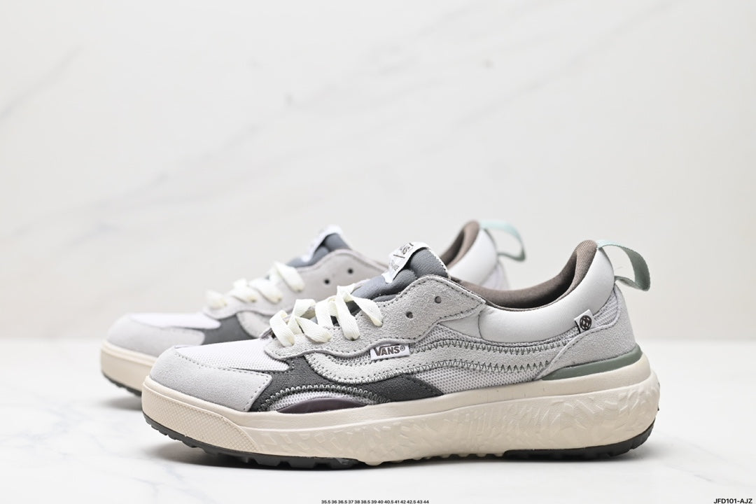 Vans UltraRange Neo VR3 MTE | Gray White Mint | VN000BCEWTM