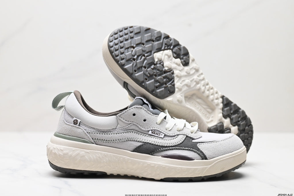 Vans UltraRange Neo VR3 MTE | Gray White Mint | VN000BCEWTM