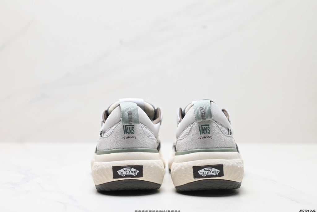 Vans UltraRange Neo VR3 MTE | Gray White Mint | VN000BCEWTM