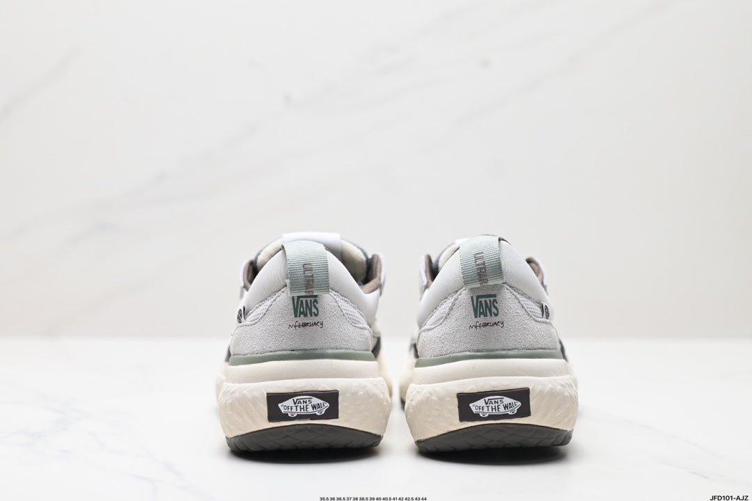 Vans UltraRange Neo VR3 MTE | Gray White Mint | VN000BCEWTM