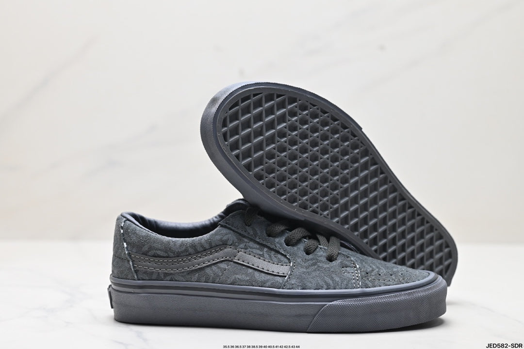 White Mountaineering × Vans Sk8 | Triple Black Botanical | VN000BVXY50