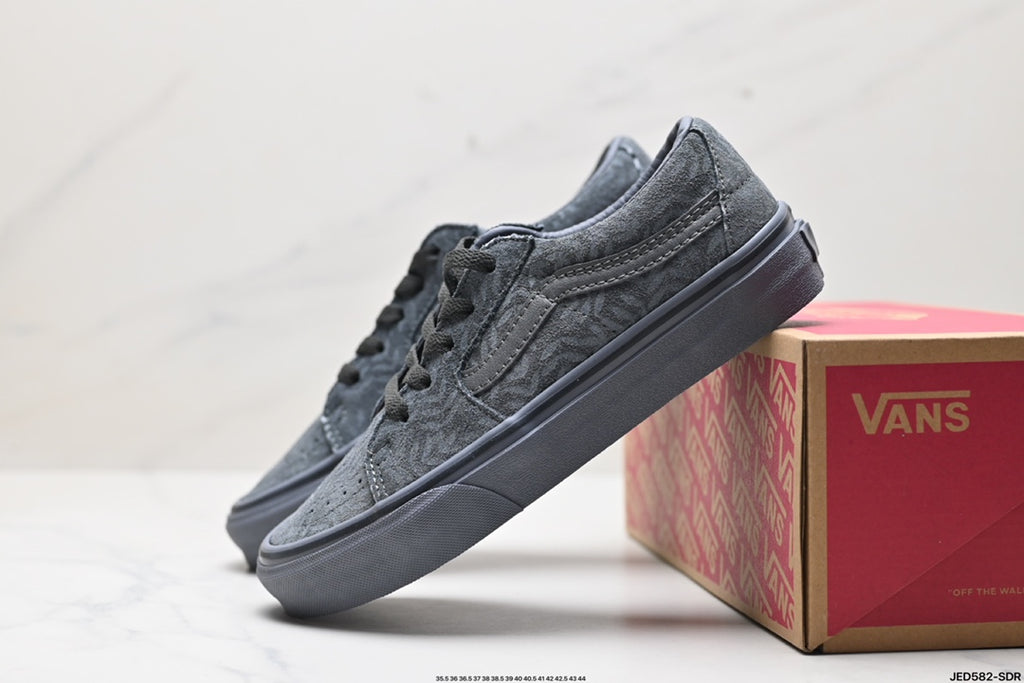 White Mountaineering × Vans Sk8 | Triple Black Botanical | VN000BVXY50