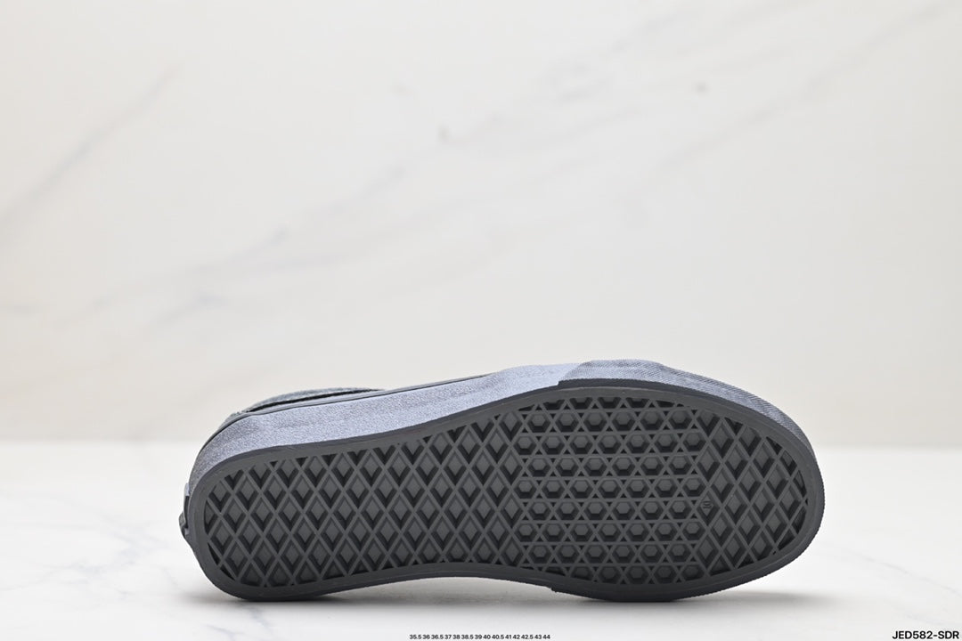 White Mountaineering × Vans Sk8 | Triple Black Botanical | VN000BVXY50