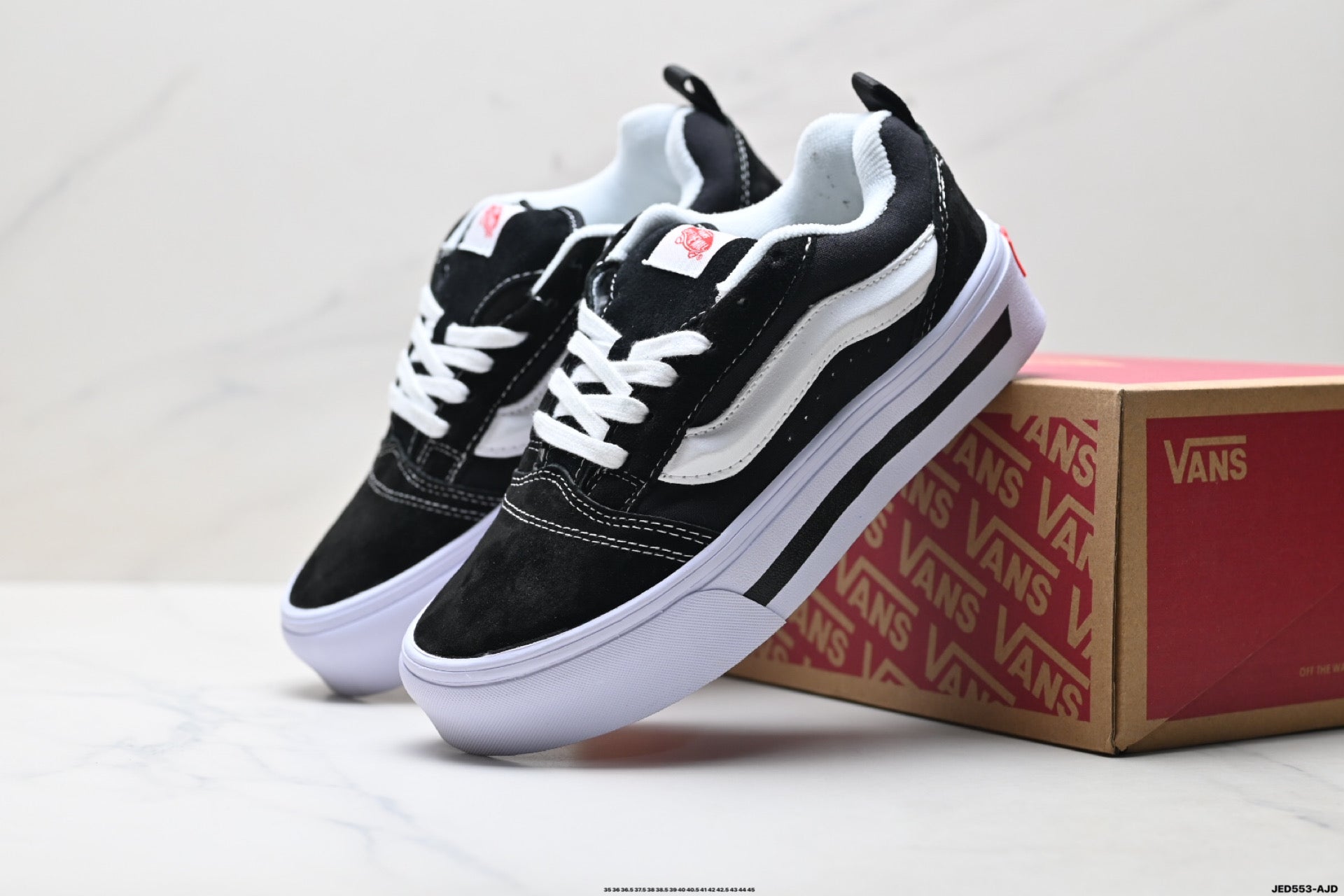 Vans Knu-Skool | Black White Canvas | VN000CP6BA2