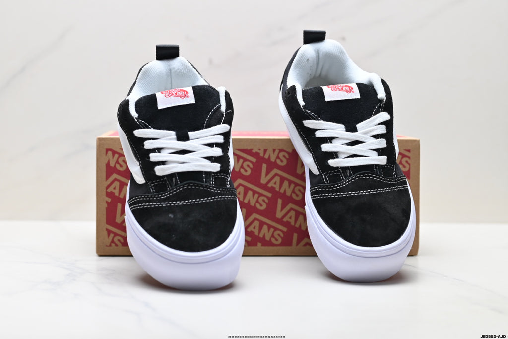 Vans Knu-Skool | Black White Canvas | VN000CP6BA2