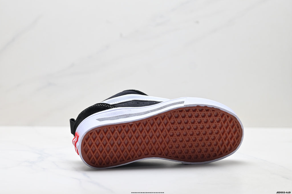 Vans Knu-Skool | Black White Canvas | VN000CP6BA2