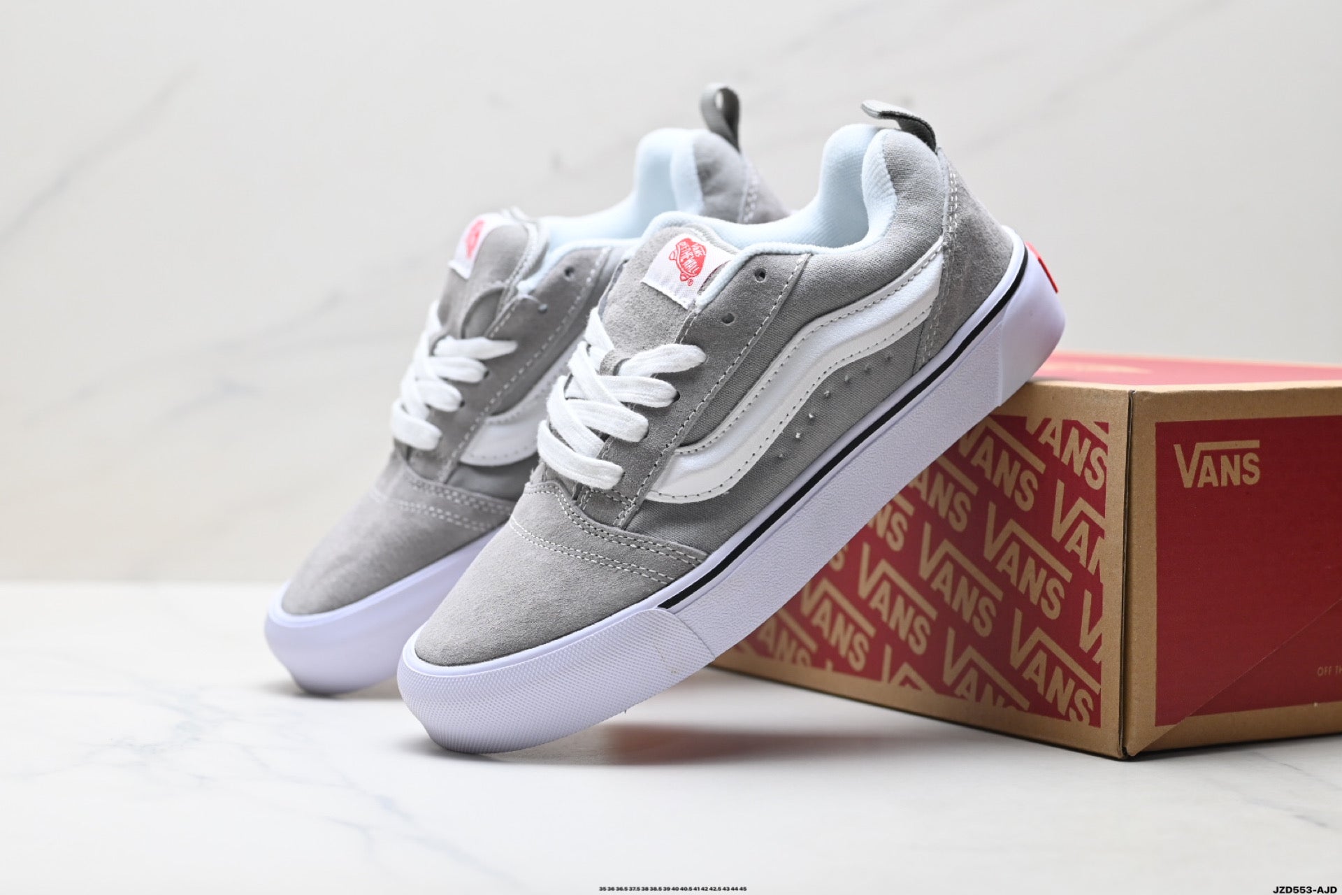 Vans Knu-Skool | Gray White | VN0009QCCNP