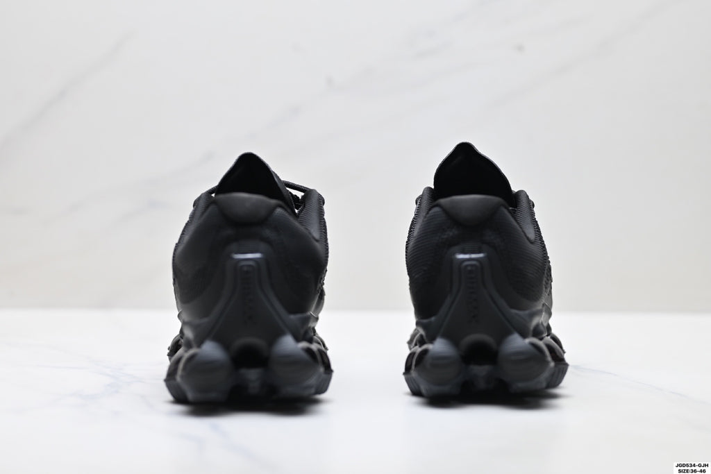 Nike Air Liquid Max | Triple Black | IQ7634-003