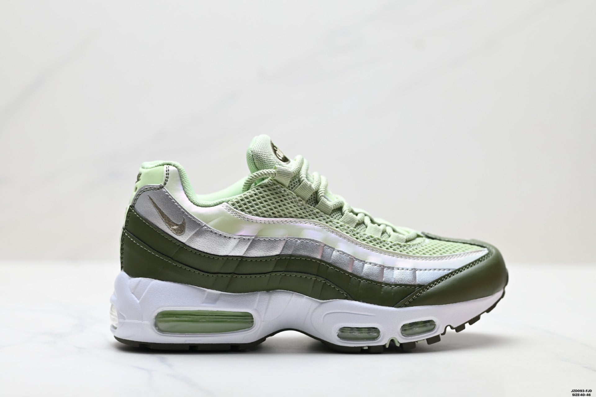Nike Air Max 95 TT Men's Running Shoes  lB6398-300