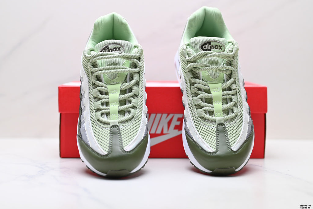 Nike Air Max 95 TT Men's Running Shoes  lB6398-300