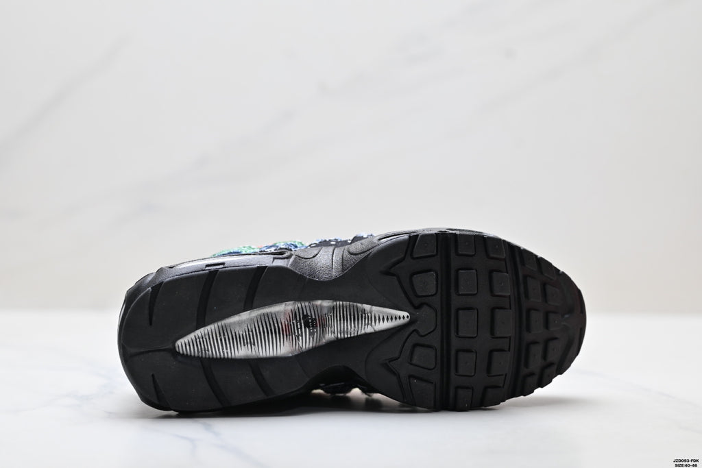 Nike Air Max 95 TT Men's Running Shoes IQ0620-100