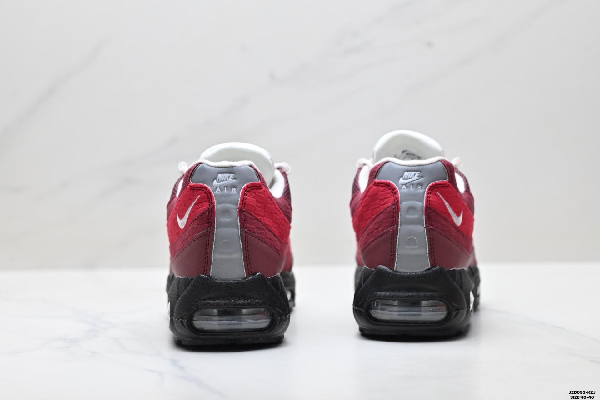 Nike Air Max 95 TT Men's Running Shoes IM6039-200