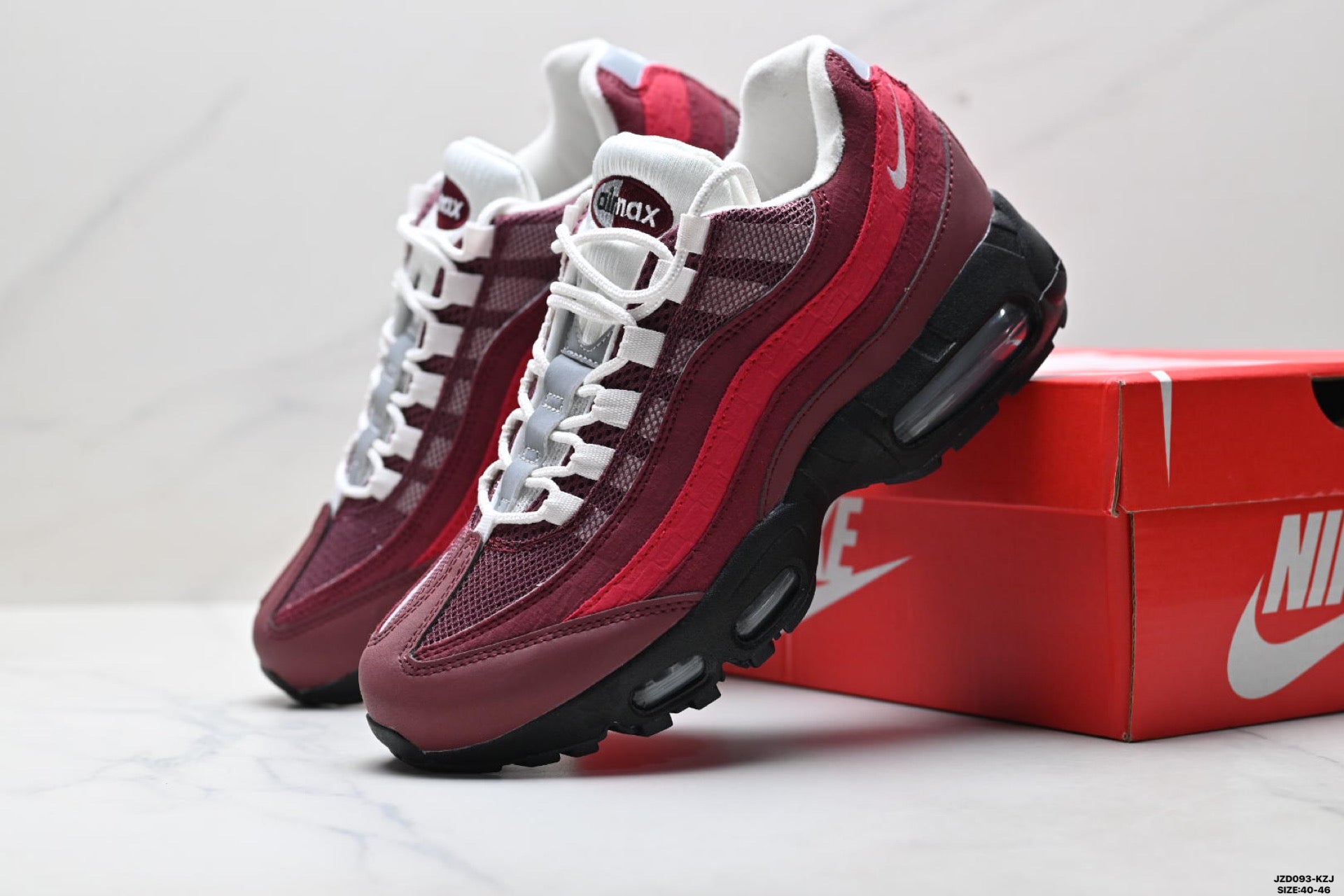 Nike Air Max 95 TT Men's Running Shoes IM6039-200