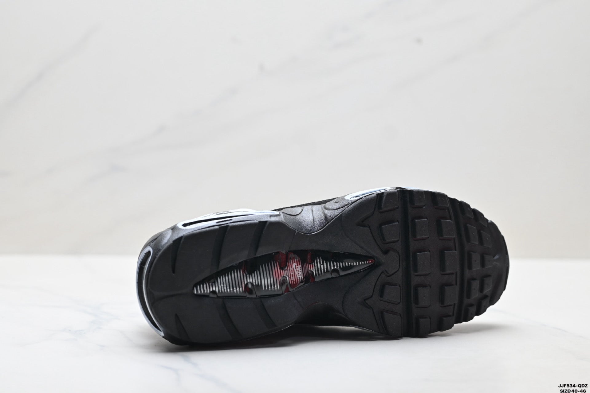 Nike Air Max 95 TT Retro Running Sneaker DX4615-100