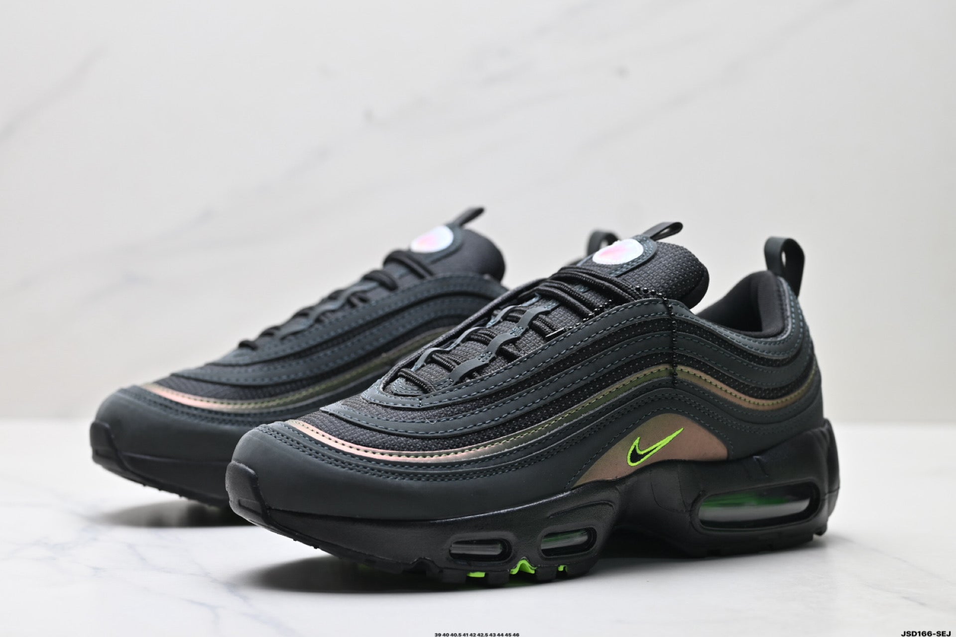 Nike Air Max 95 Thunder Retro Running Sneaker II1711-900