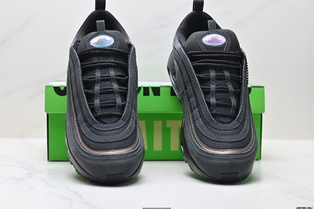 Nike Air Max 95 Thunder Retro Running Sneaker II1711-900