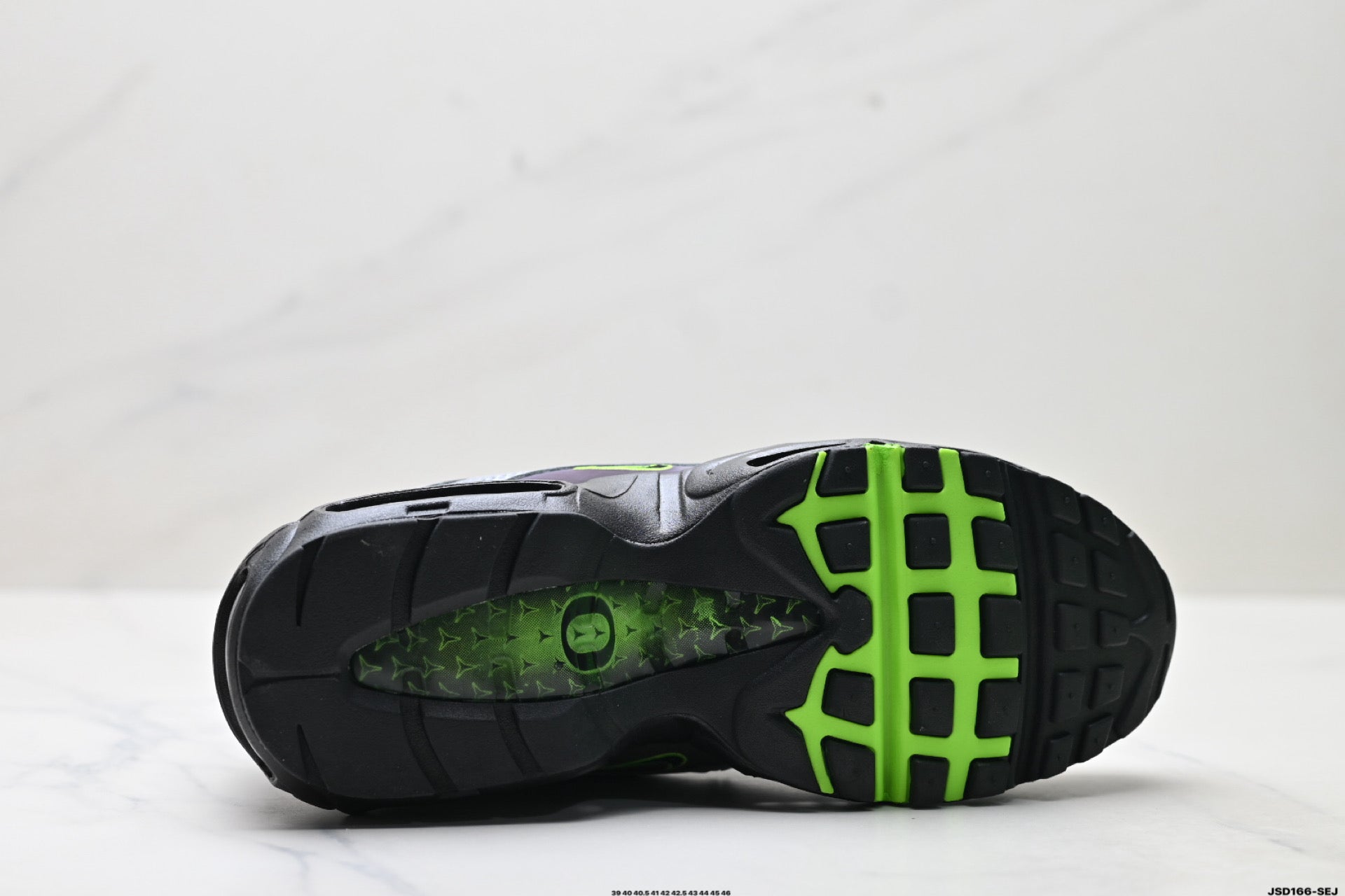 Nike Air Max 95 Thunder Men's Running Shoes IM2174-001