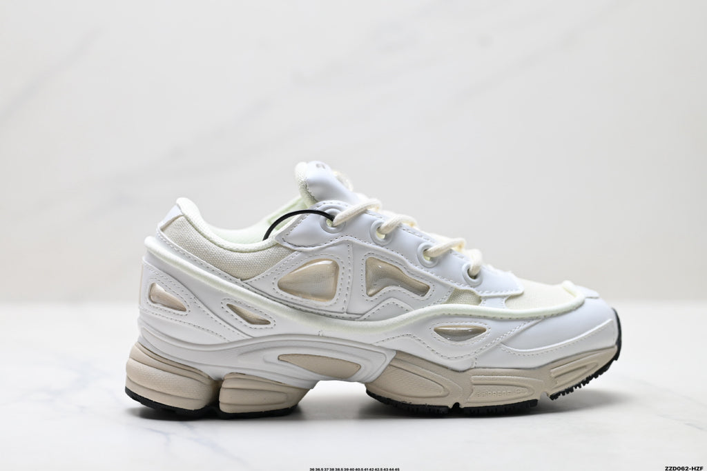 Raf Simons x Adidas Originals Ozweego Low-Top Sneaker BB6742