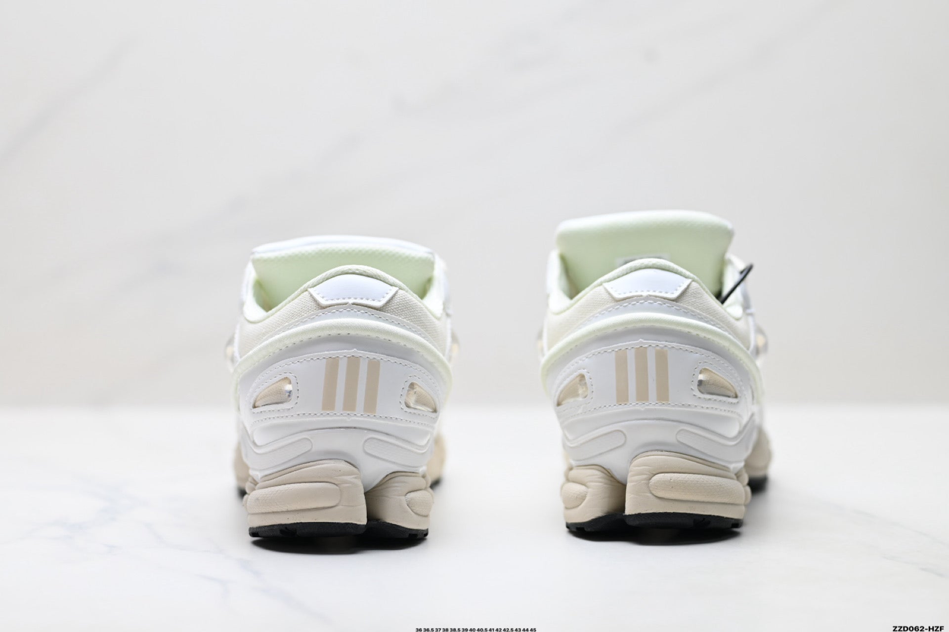Raf Simons x Adidas Originals Ozweego Low-Top Sneaker BB6742