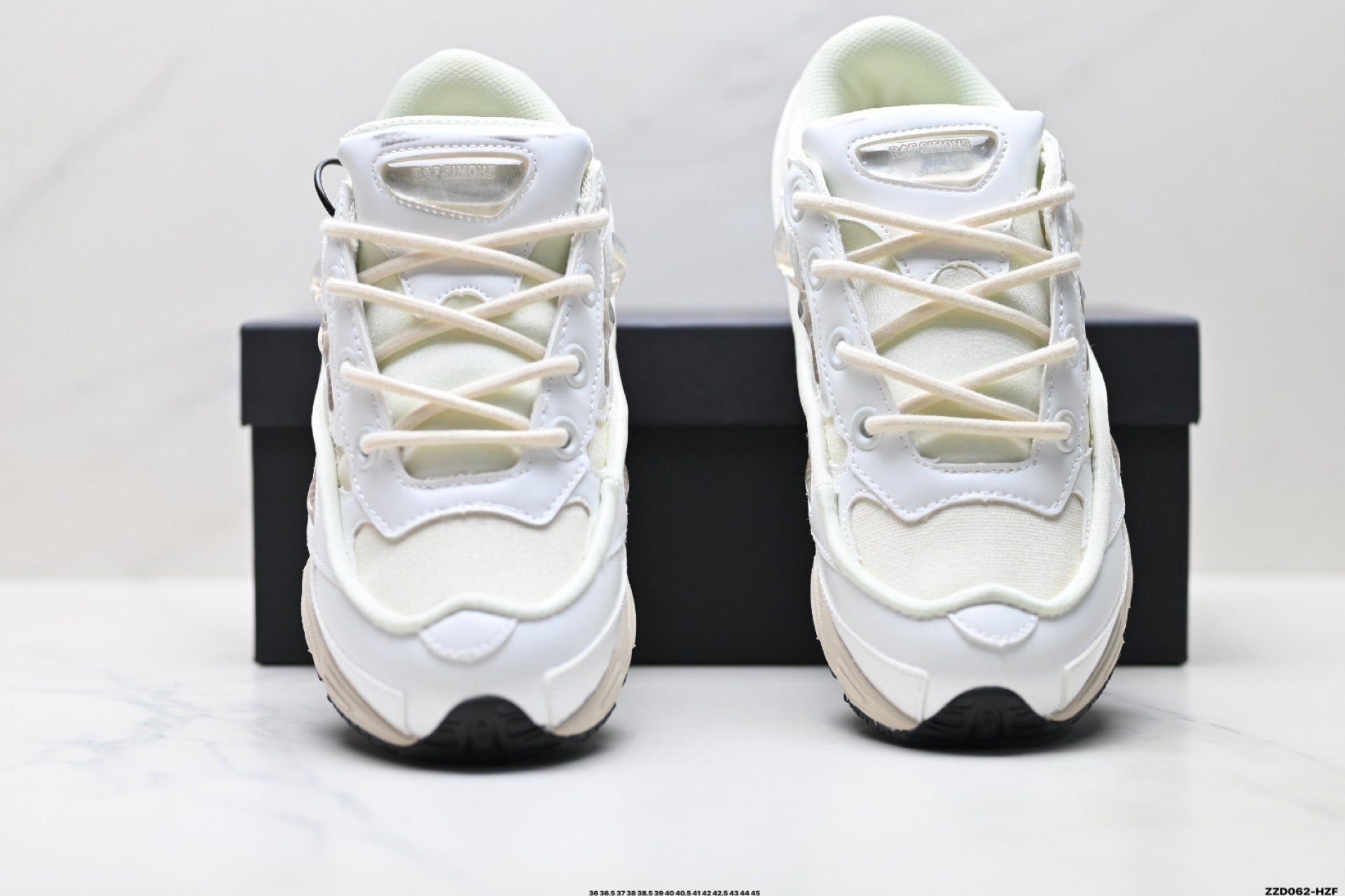 Raf Simons x Adidas Originals Ozweego Low-Top Sneaker BB6742