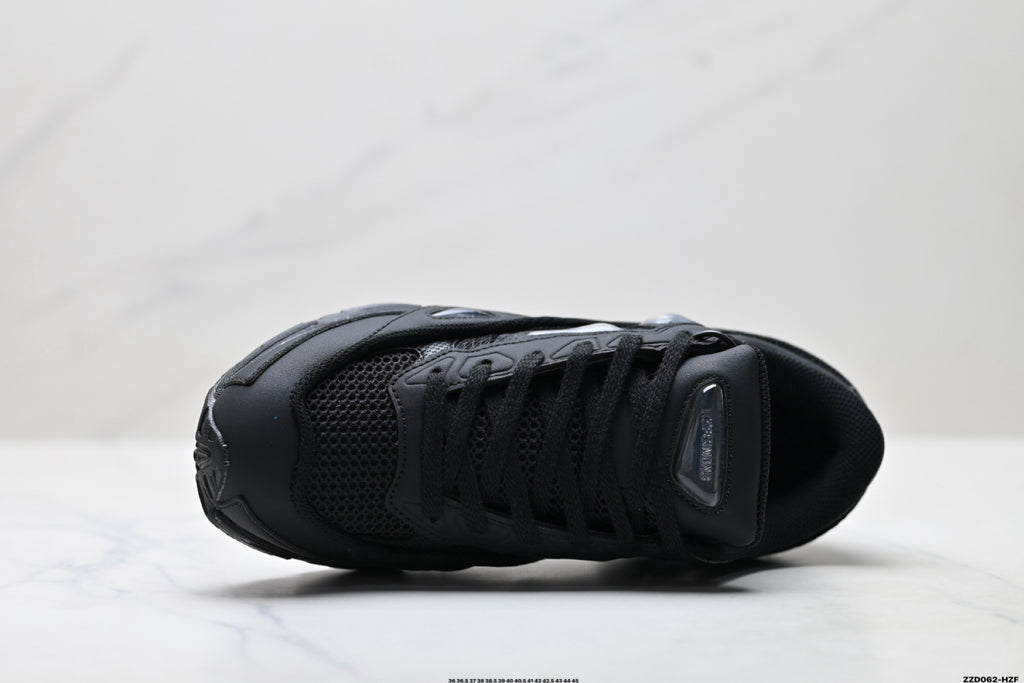 Raf Simons x Adidas Originals Ozweego Low-Top Sneaker S74587