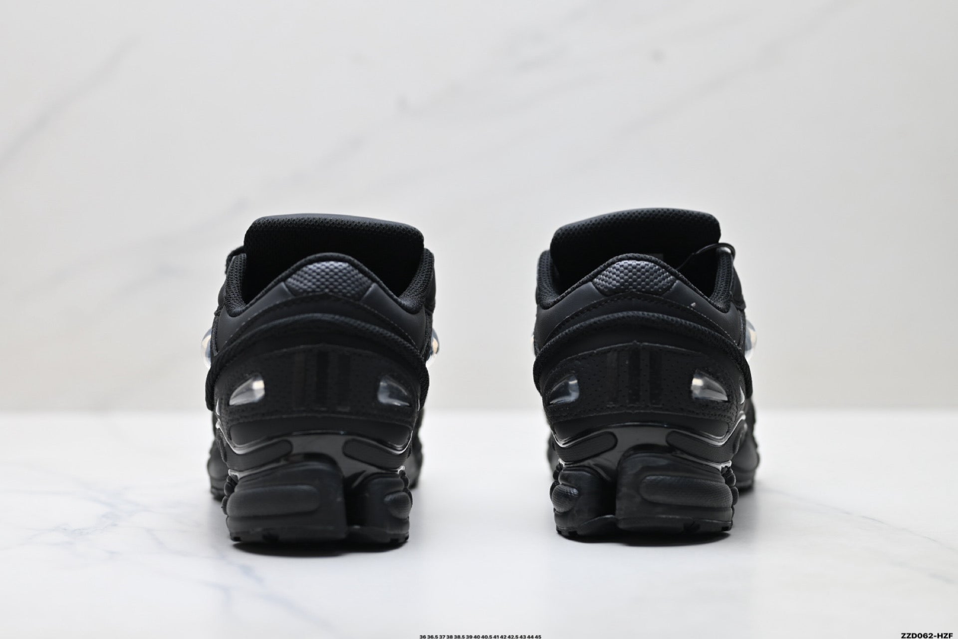 Raf Simons x Adidas Originals Ozweego Low-Top Sneaker S74587