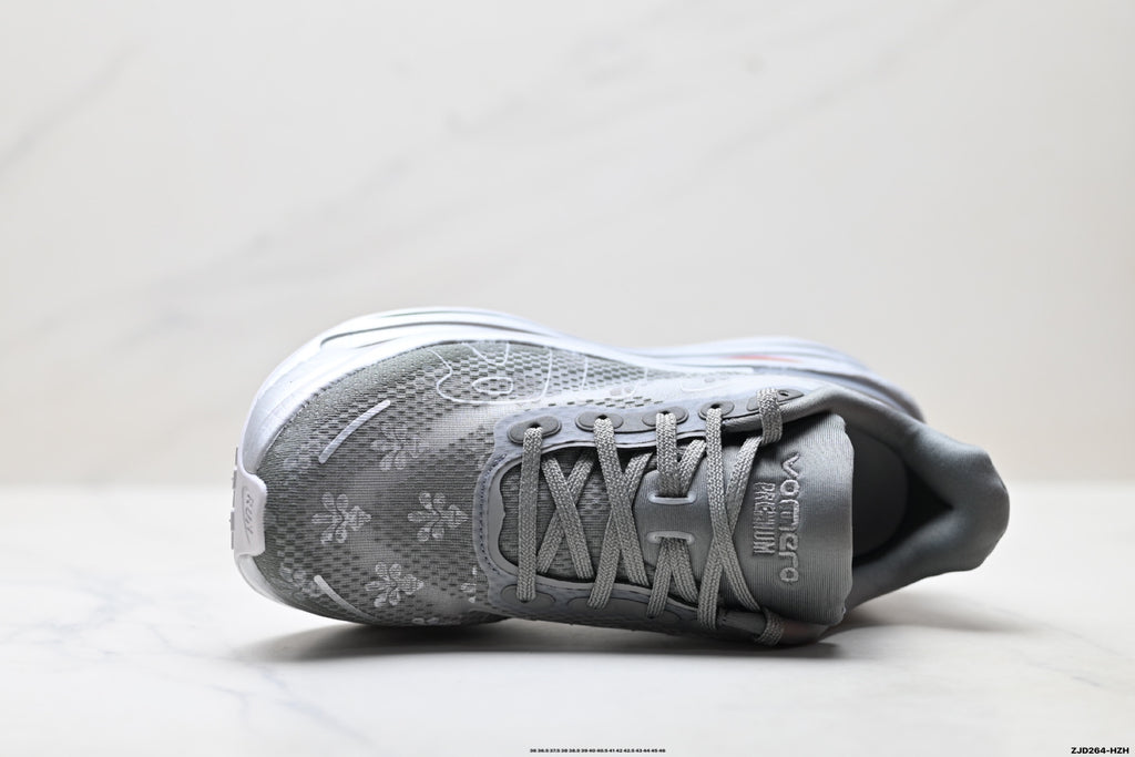 Nike Vomero Premium Low-Top Running Shoe IQ0028-001
