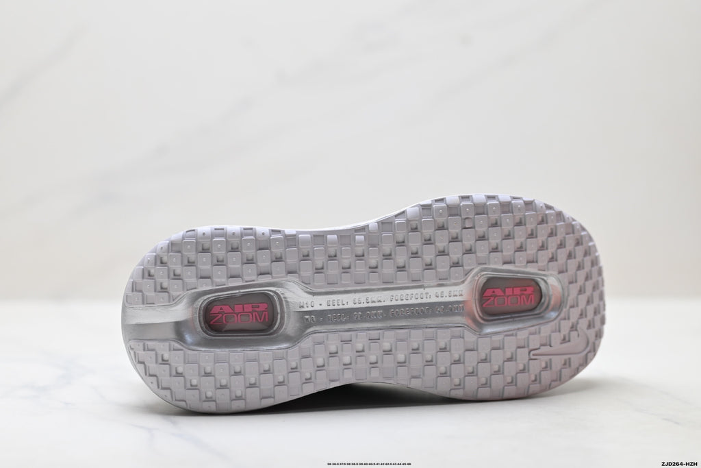 Nike Vomero Premium Low-Top Running Shoe IQ0028-001