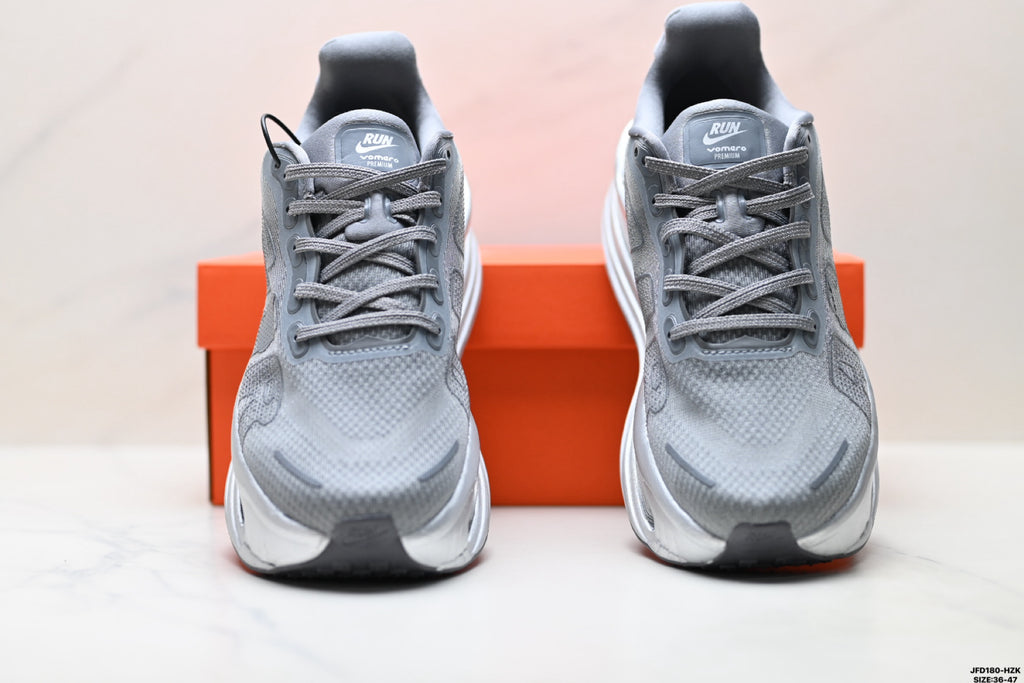 Nike Vomero Premium Low-Top Running Shoe IR1988-084