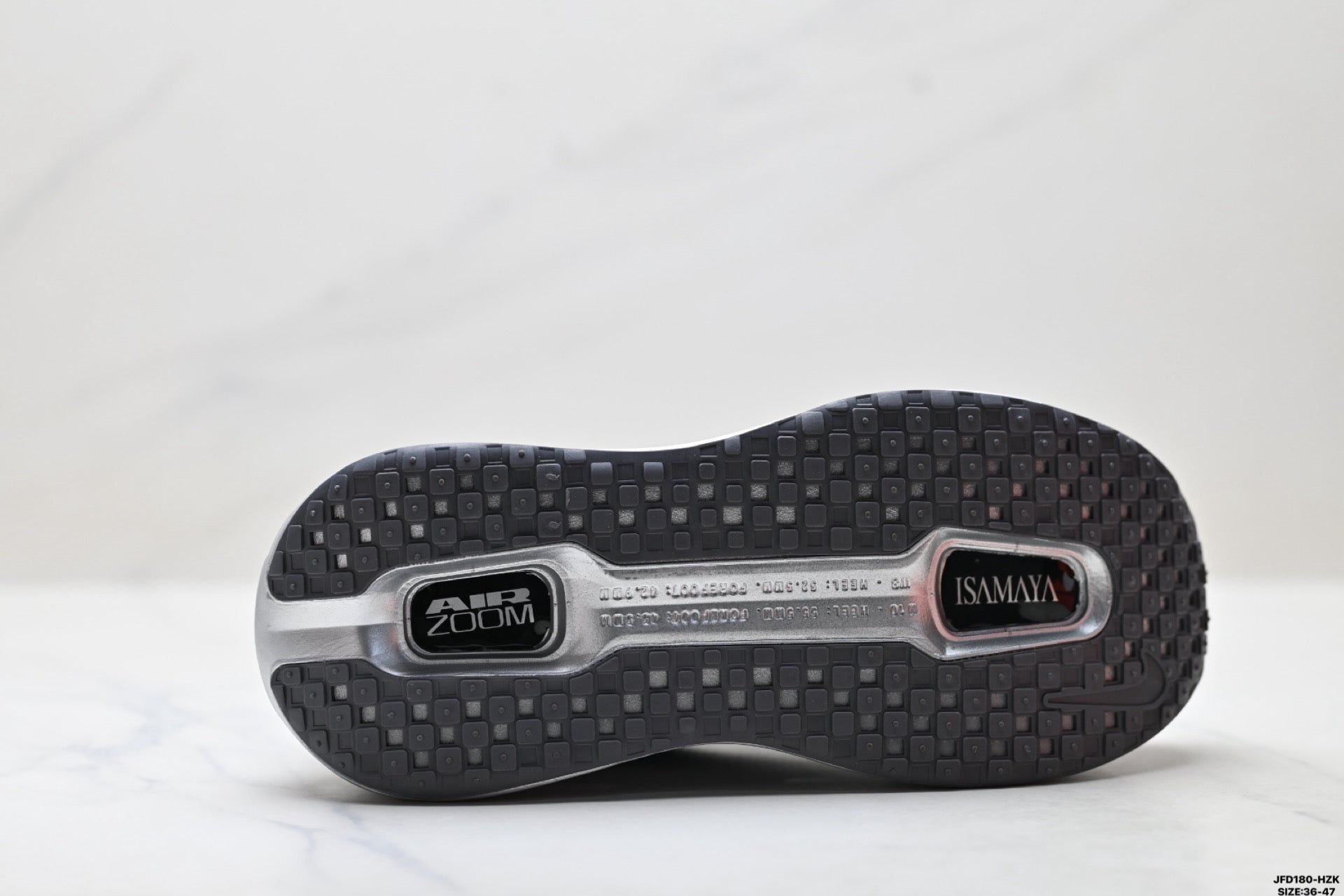 Nike Vomero Premium Low-Top Running Shoe IR1988-084