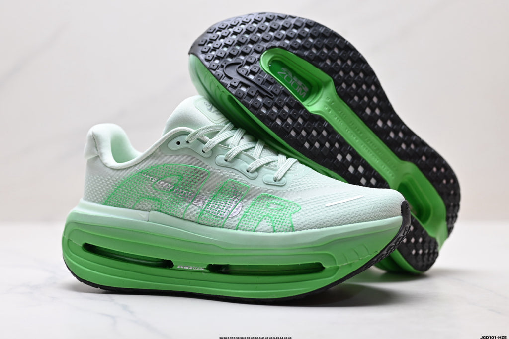 Nike Vomero Premium Low-Top Running Shoe HM5973-302