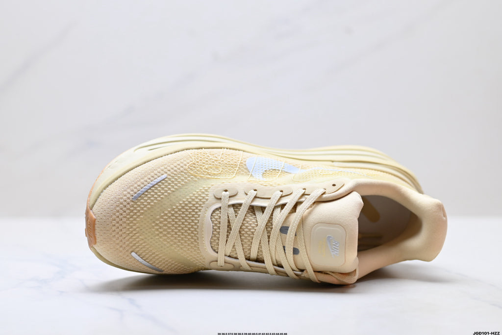 Nike Vomero Premium Low-Top Running Shoe IM8334-200